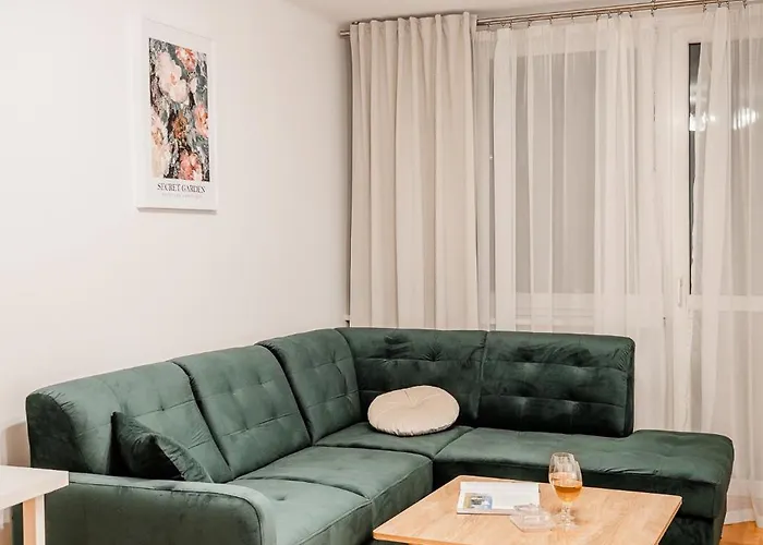 Appartement Lagiewniki - 52 M2, Workspace - By Rentujemy