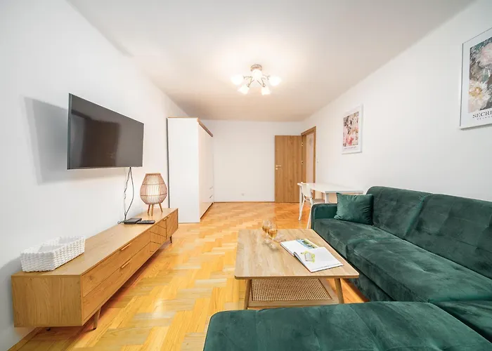 Lagiewniki - 52 M2, Workspace - By Rentujemy * Cracovie